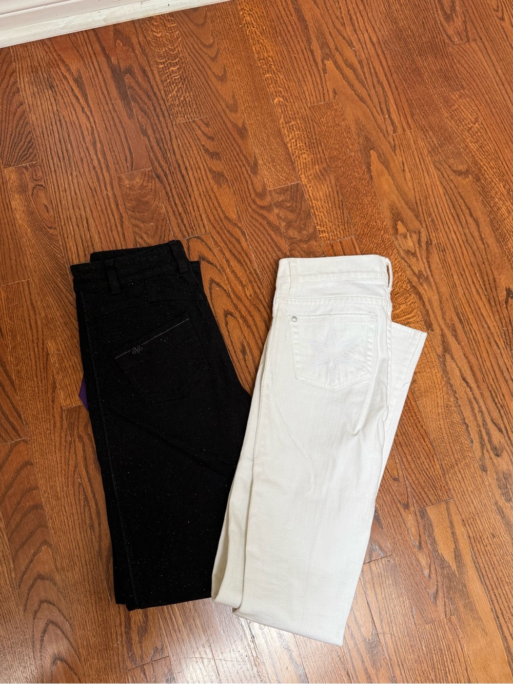 NWT/NWOT Victoria Beckham Jean Bundle (25/26)